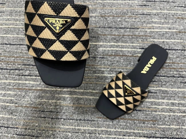 Prada Slipper Sporty 3353