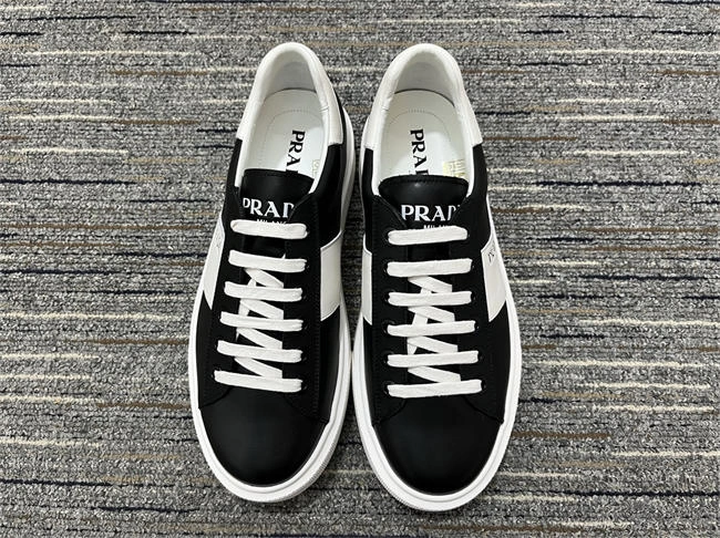 Youthful Prada Sneaker 3372